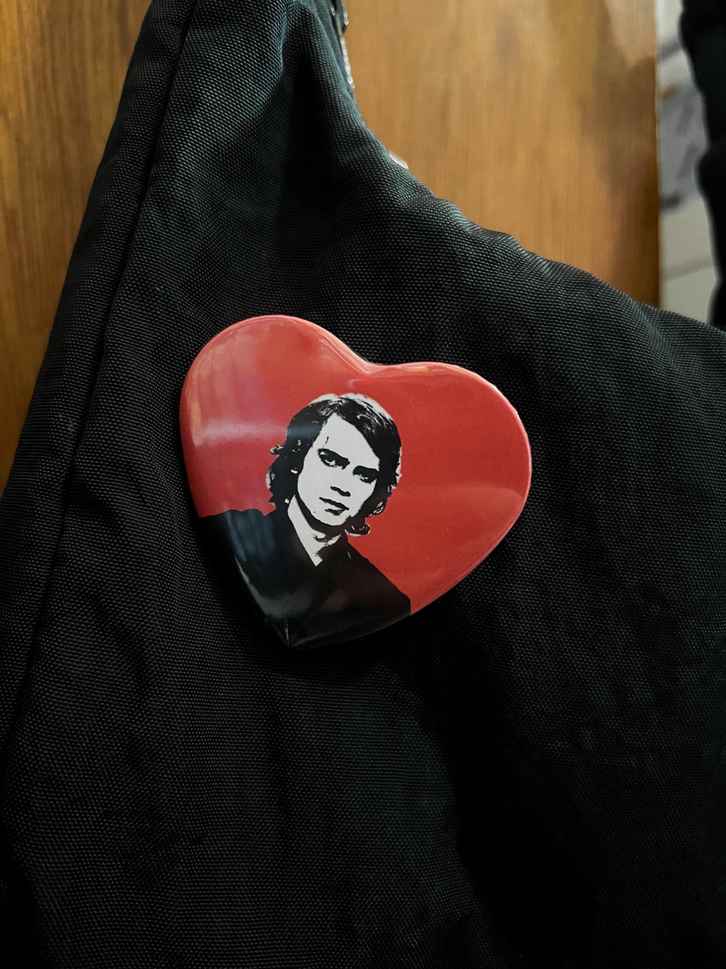 ani pin