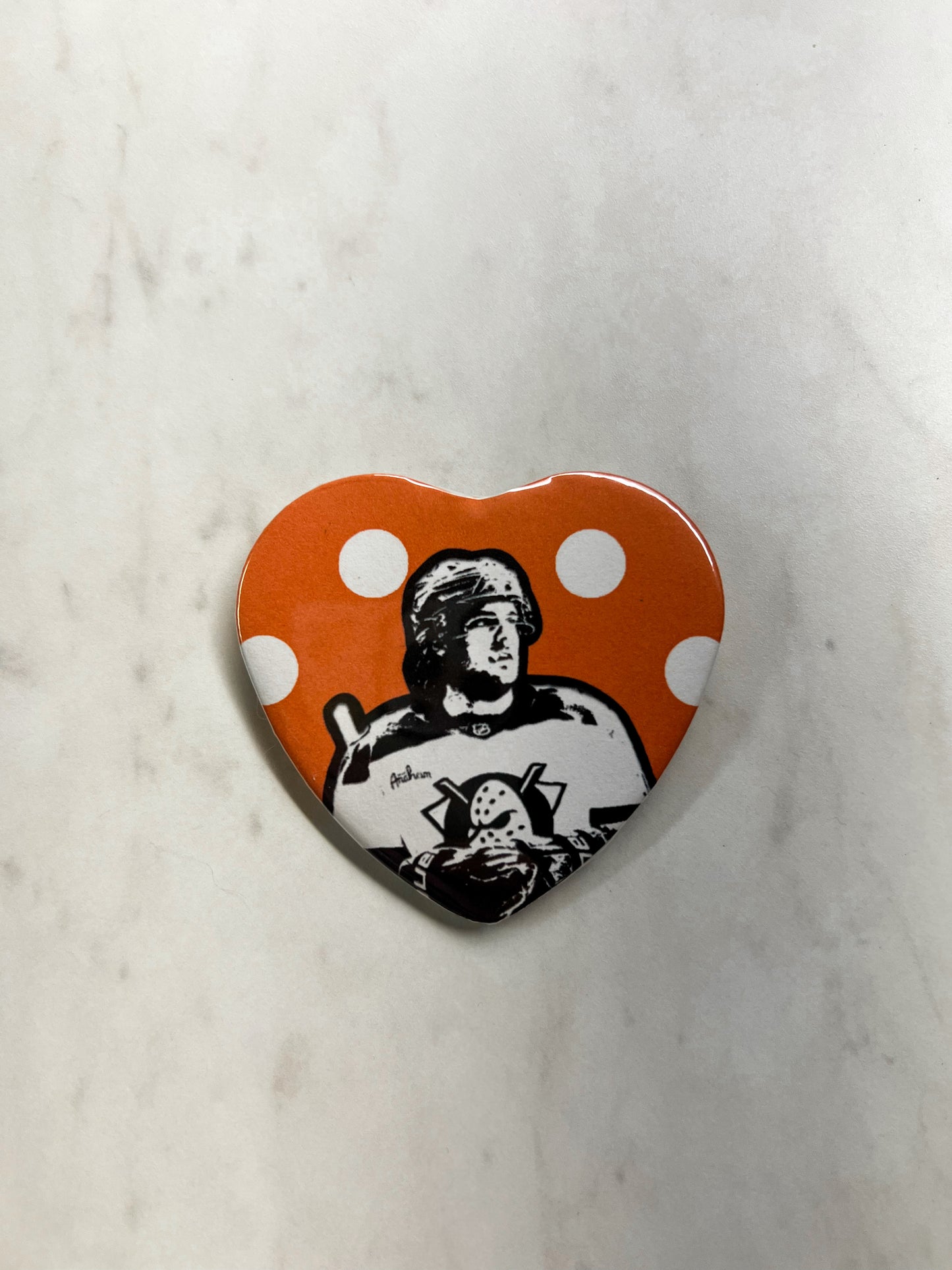 Leo pin